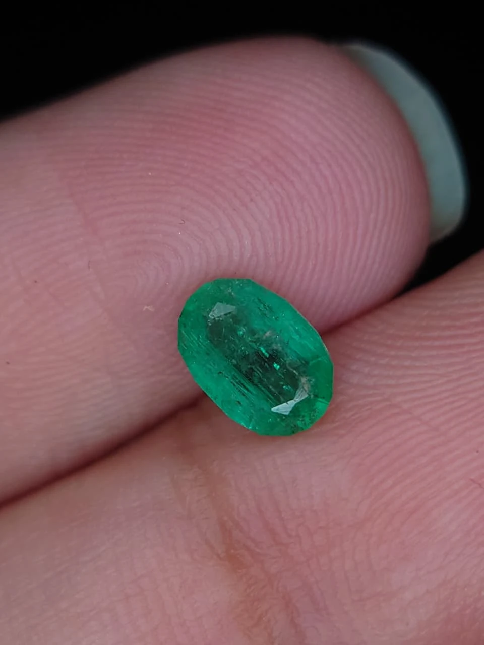 0.59ct Natural Oval Faceted Panjsher Emerald from Afghanistan — view 3